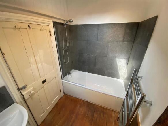 bath 2.jpg