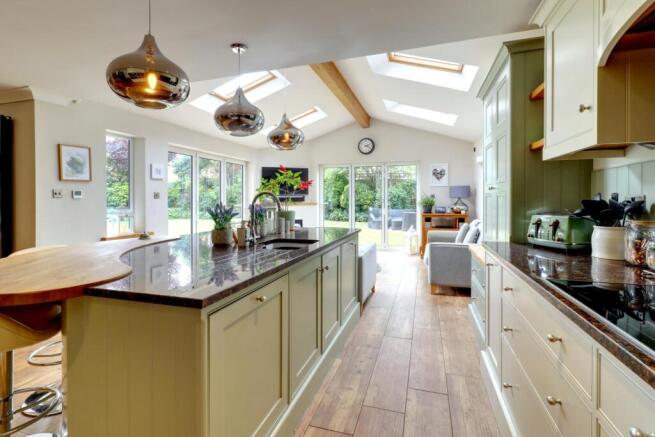 6. Kitchen 3