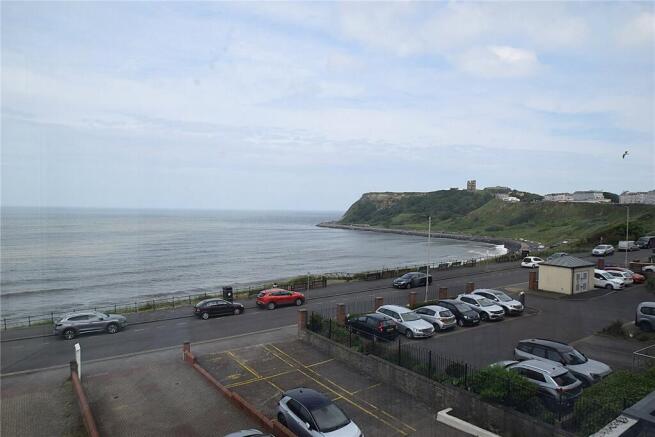 2 bed Apartment to rent Image 3