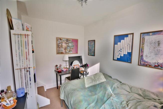 Flat 4 First Bedroom 2.jpeg