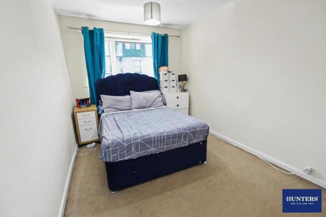 3 bed Terraced for sale Image 9