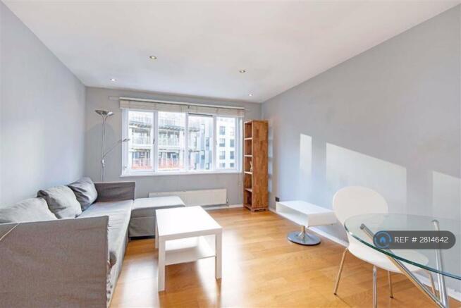 Large Reception Room/2nd Bedroom