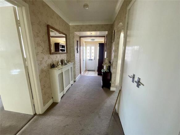 3 bed Bungalow for sale Image 8