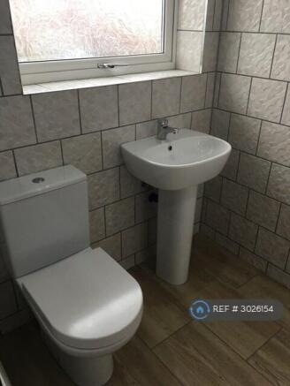 3 bed Semi-Detached to rent Image 6