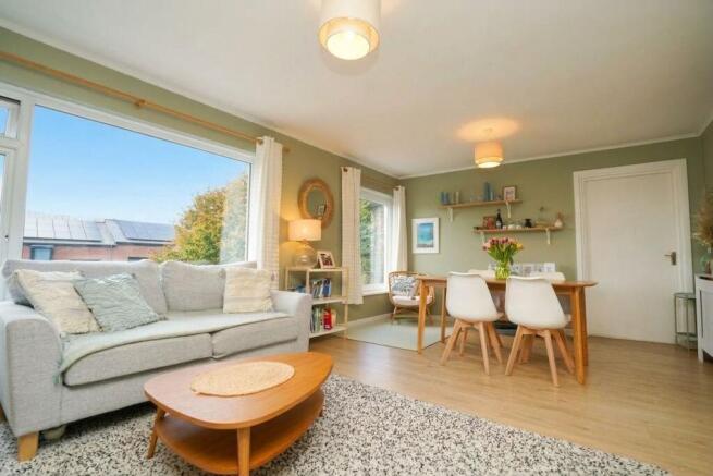 Living/Dining Room