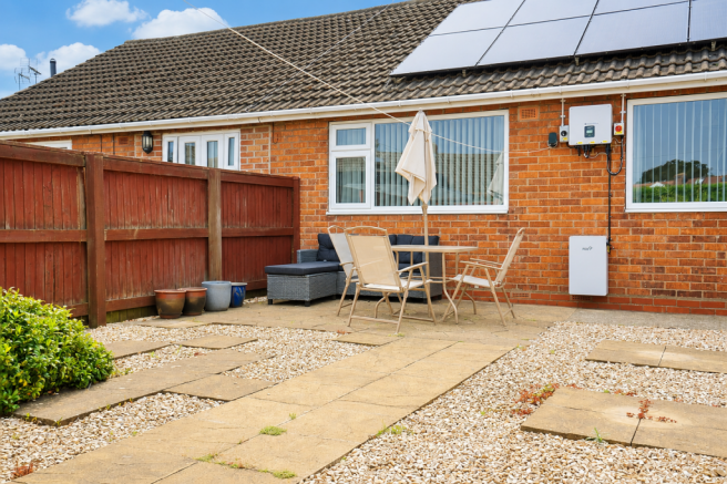 2 bed Bungalow for sale Image 12