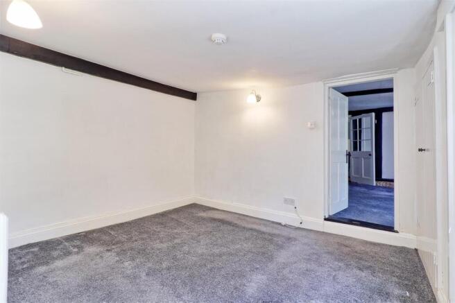 IMG_0858_59_60_easyHDR-interior3.jpeg