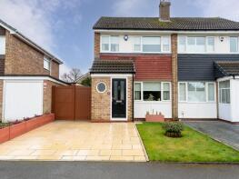 40, Birkdale Drive, Alwoodley, Leeds LS17 7RU