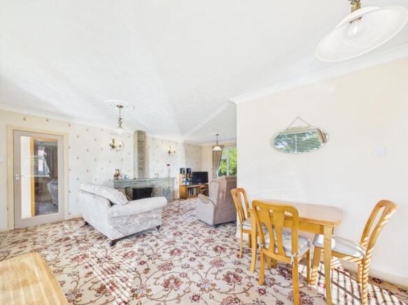 Living/Dining Room
