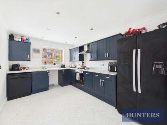 3 bed Terraced for sale Image 2