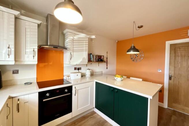 2 bed End of Terrace for sale Image 9