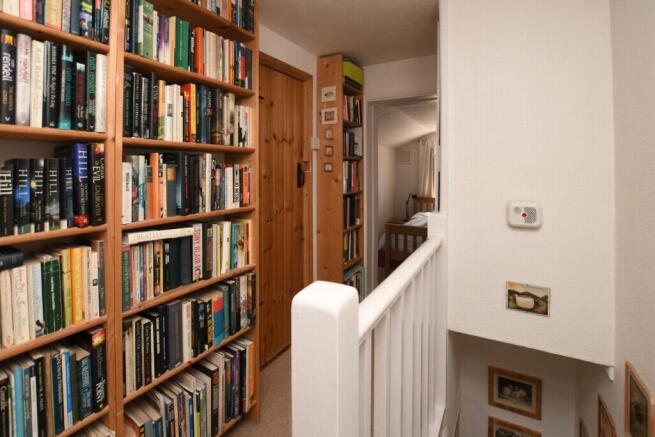 Photo 12