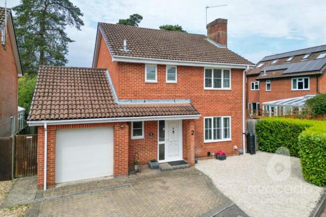 4-bed detached on Marshall Close, Frimley, Camberley, Surrey, GU16 9NY, £625,000