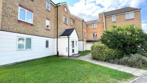 3, Barra House, Scammell Way, Watford WD18 6GB