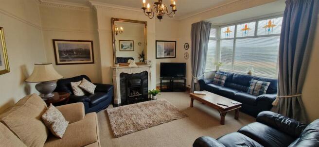 SITTING ROOM