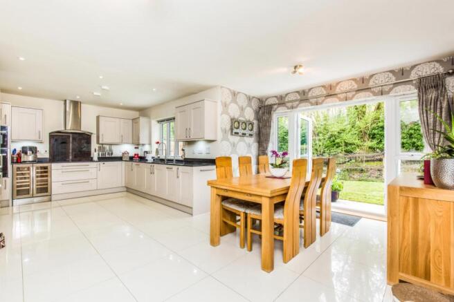 Dinningroom/kitchen