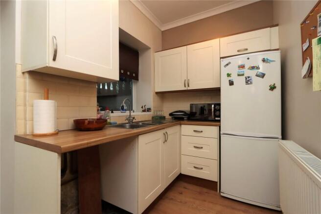 Kitchen Pic 2