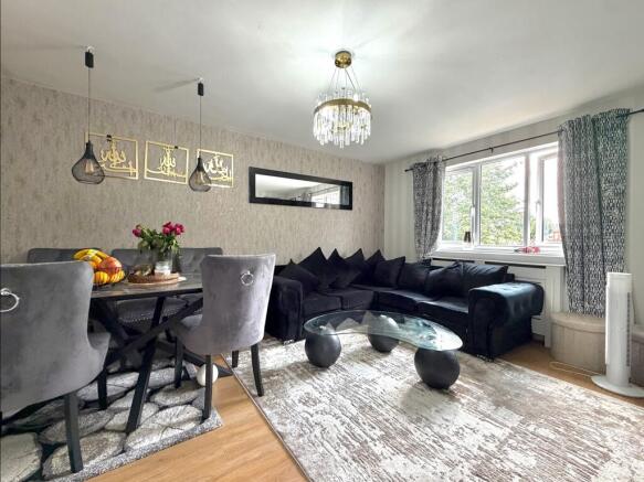 Living/Dining Room