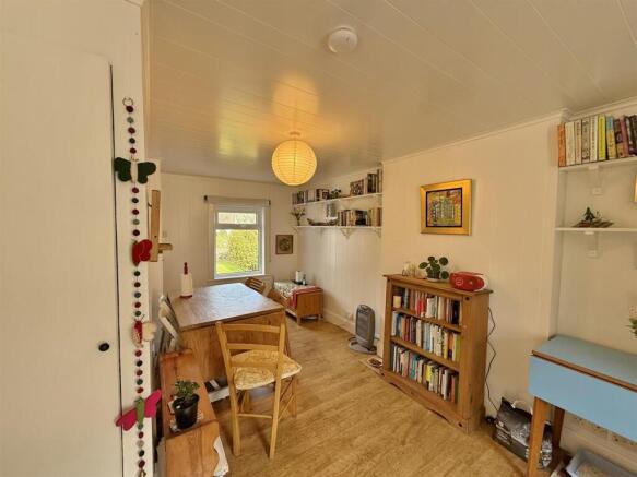 Living/ dining room