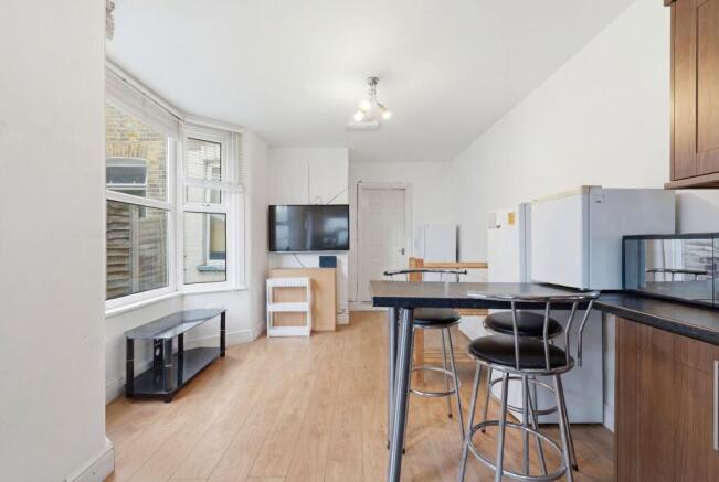 Kitchen, Angle 2