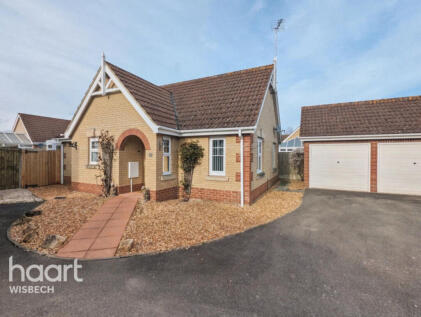 Glendon Gardens, Leverington