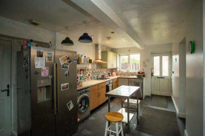 09 - 5 Meadow View, NG9 8BU.jpg