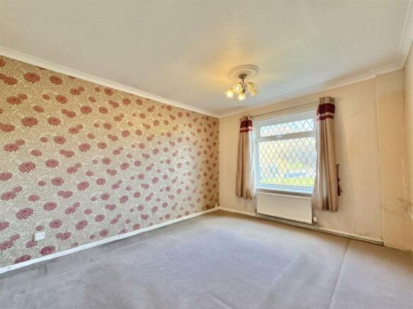 Bedroom  2.jpeg