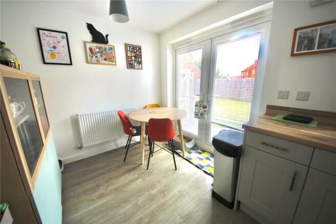 2 bed Semi-Detached for sale Image 4