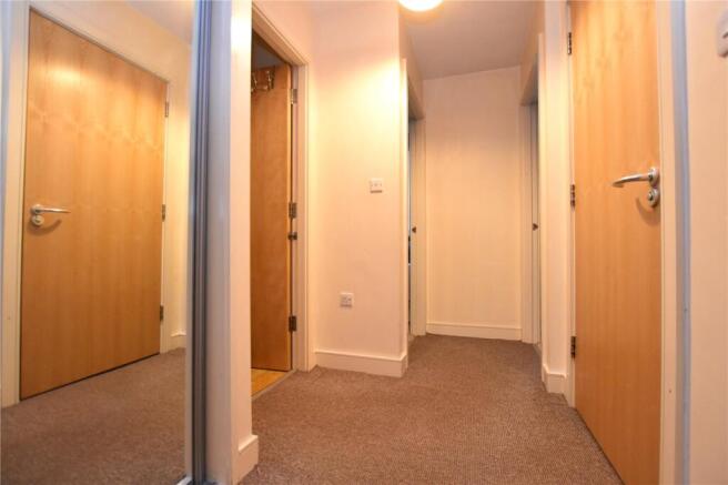 2 bed Apartment for sale Image 10