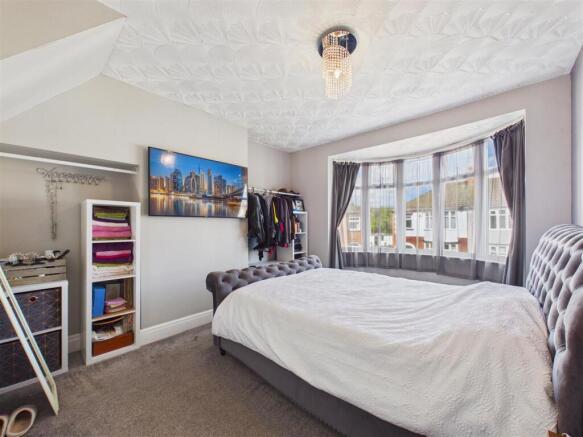 3 bed Semi-Detached for sale Image 9