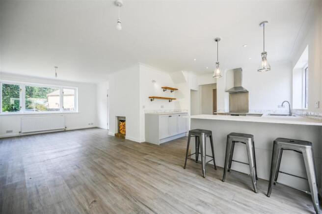 Kitchen / Lounge / Diner