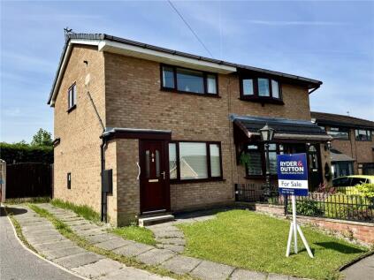 Penryn Avenue, Royton, Oldham, Greater Manchester, OL2