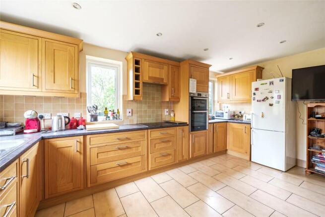 Kitchen/Breakfast Rm