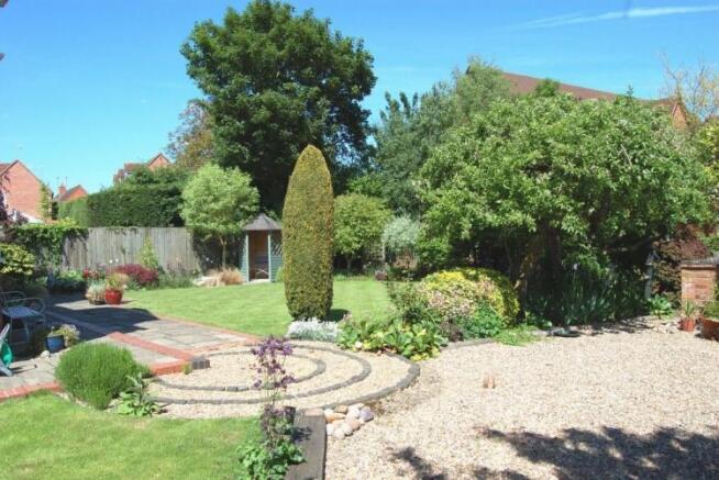 Sizeable Rear Garden Image 2