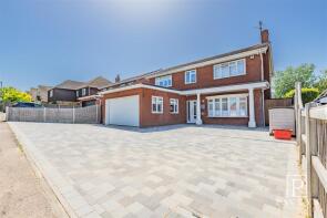 3 Fanshawe, Chartfield Drive, Frinton-on-sea CO13 0DR