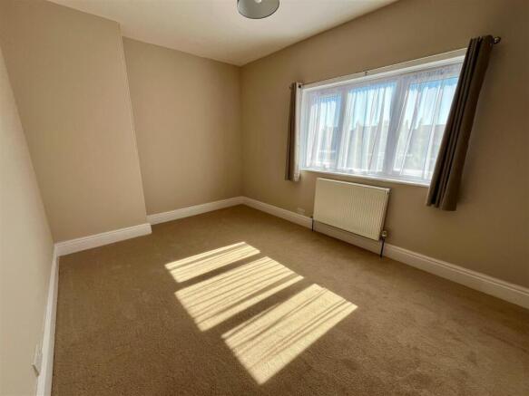 3 bed Terraced for sale Image 6