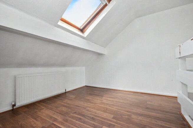 2 bed Town House for sale Image 5