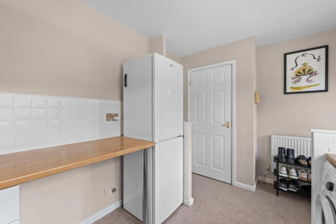 2 bed Semi-Detached for sale Image 6