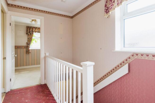 3 bed Detached for sale Image 12