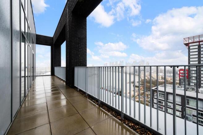Serapis House, Goodluck Hope Walk, London, E14 photo 4