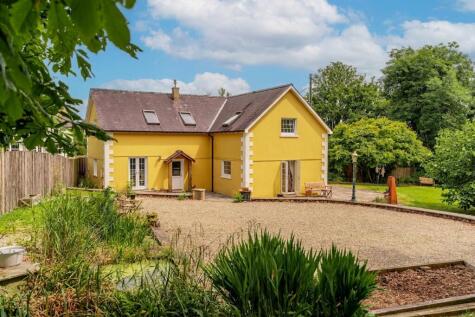 Trelech, Carmarthen, SA33