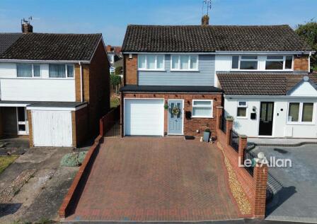 Walker Avenue, Brierley Hill