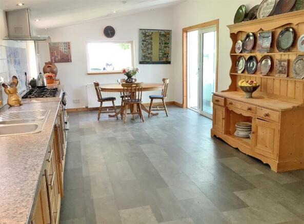 Towards dining area