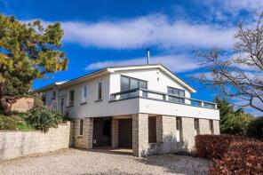 9, Park Road, Clevedon BS21 7JG