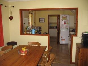 Kitchen/Dining Area