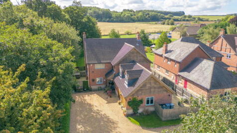 Woodland View on Manor Drive in Harlaxton, Grantham