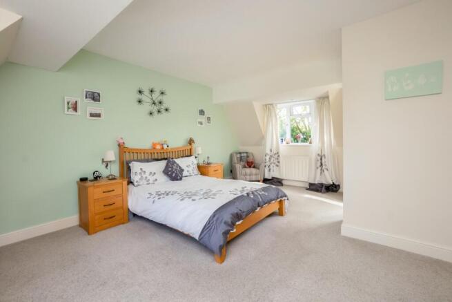 1 Arbour Close-15.jpg