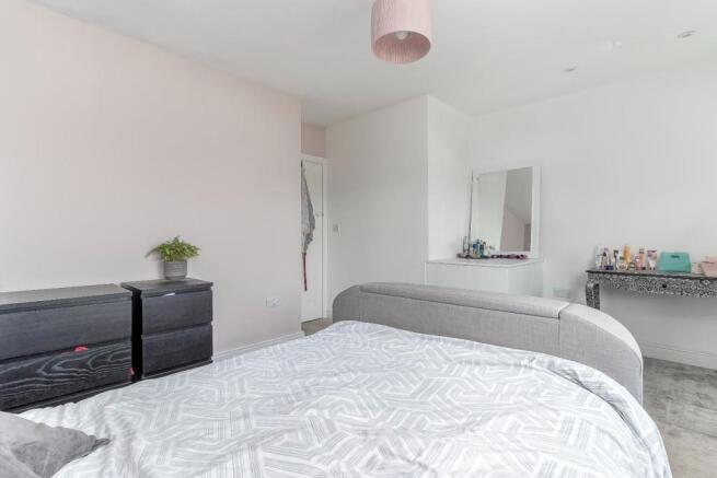 Bedroom 1 - B.jpg
