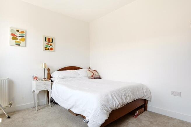 3 bed Semi-Detached for sale Image 10