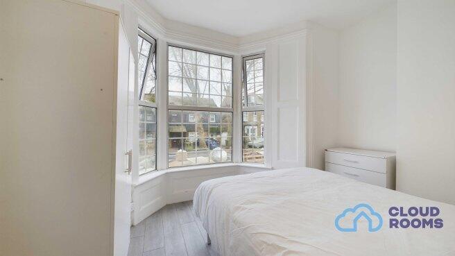 clova-road-e7-9aq-1022805